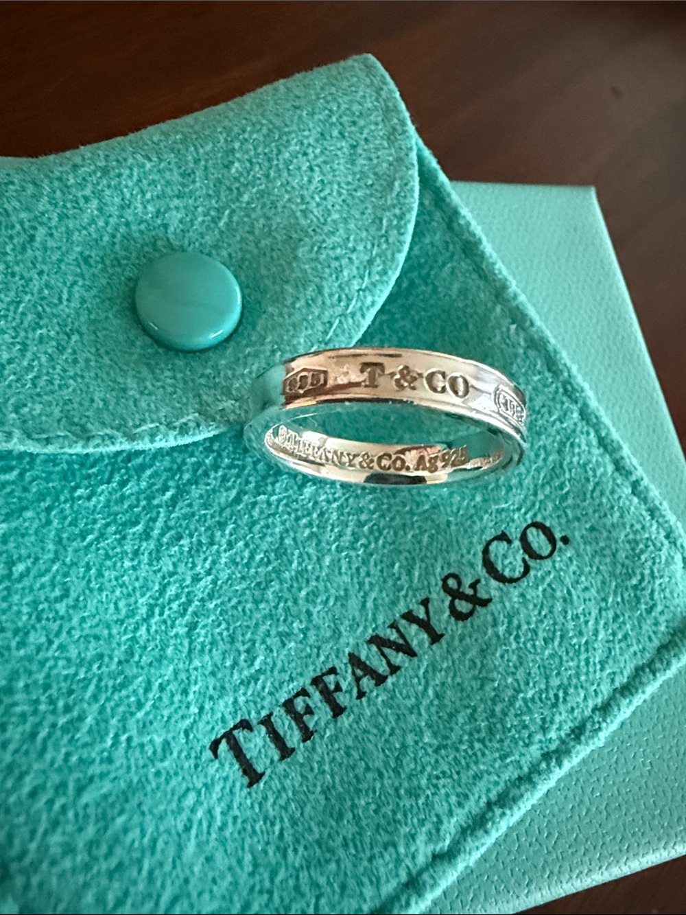 Tiffany & Co. Narrow Band 1837